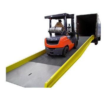Portable Steel Yard Ramp